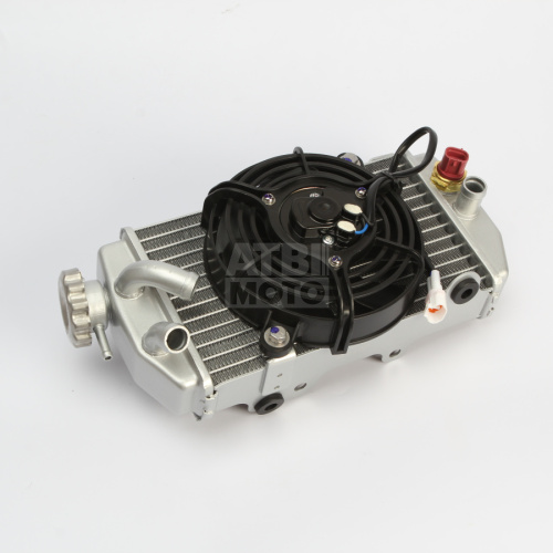 Радиатор правый Avantis Dakar Радиатор правый Avantis Dakar