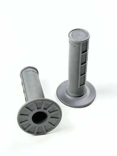Грипсы Renthal MX Grips Diamond-Waffle Medium Грипсы Renthal MX Grips Diamond-Waffle Medium